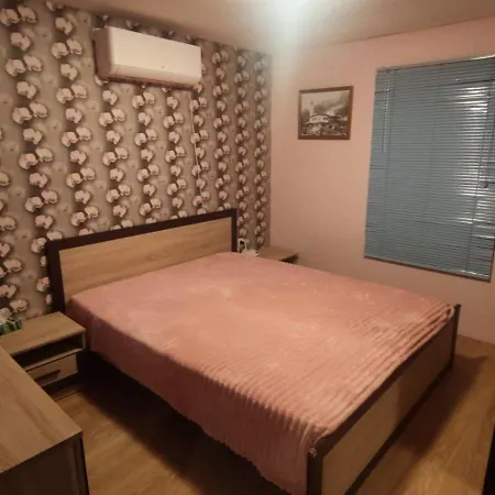 за гости роса * Rosno