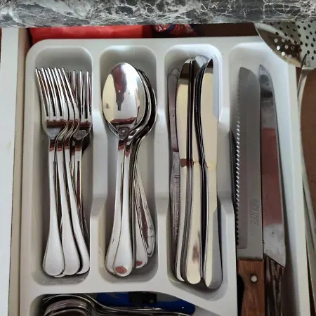 за гости роса * Rosno