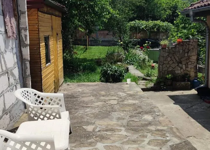 за гости роса 아파트 Rosno